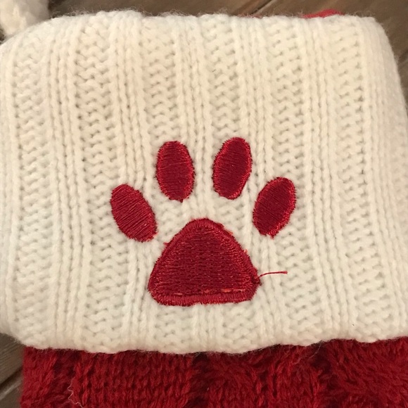 🌸🐾Embroidered Paw Stocking🐾 - Picture 2 of 4